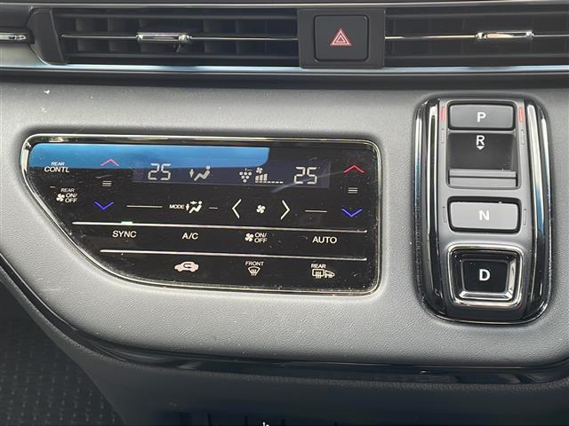 オデッセイハイブリッド ｅ：ＨＥＶアブソルート・ＥＸブラックエディション　ワンオーナー・純正ナビ・フルセグ・フリップダウン・全方位モニター・ホンダセンシング・ＢＳＭ・パワーバックドア・レザーシート・シートヒーター・パーキングアシスト・ＬＥＤ・ＥＴＣ（13枚目）