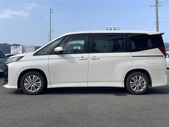 ノア ハイブリッドS-G ◇純正ナビ(AM/FM/BT)・フルセグTV◇追従付きクルーズコントロール◇ブラインドスポットモニター◇プリクラッシュセーフティー◇プロアクティブドライビングアシスト◇リアクロストラフィックアラート(31枚目)