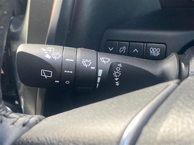 アルファード ２．５Ｓ　◇純正ナビ（ＡＭ／ＦＭ／ＢＴ／ＤＶＤ）・フルセグＴＶ◇バックカメラ◇追従付きクルーズコントロール◇クリアランスソナー◇レーンアシスト◇パーキングサポートブレーキ◇プリクラッシュセーフティ（11枚目）