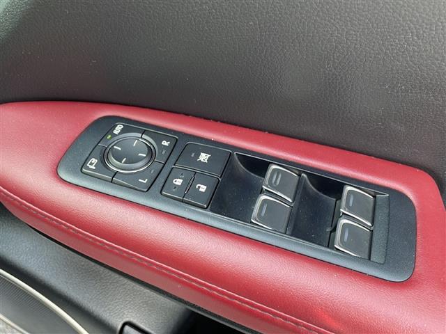 ＲＸ ＲＸ４５０ｈ　Ｆスポーツ　◇純正ナビ（ＡＭ／ＦＭ／ＢＴ／ＣＤ／ＤＶＤ）・フルセグＴＶ◇アラウンドビューモニター◇追従付きクルーズコントロール◇全席電動イス◇パドルシフト◇レーンアシスト◇シートヒーター◇シートクール（19枚目）