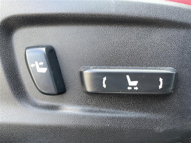 ＲＸ ＲＸ４５０ｈ　Ｆスポーツ　◇純正ナビ（ＡＭ／ＦＭ／ＢＴ／ＣＤ／ＤＶＤ）・フルセグＴＶ◇アラウンドビューモニター◇追従付きクルーズコントロール◇全席電動イス◇パドルシフト◇レーンアシスト◇シートヒーター◇シートクール（20枚目）