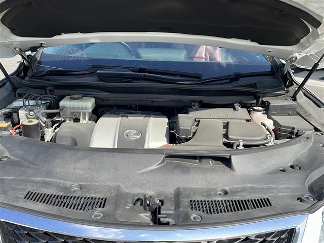 ＲＸ ＲＸ４５０ｈ　Ｆスポーツ　◇純正ナビ（ＡＭ／ＦＭ／ＢＴ／ＣＤ／ＤＶＤ）・フルセグＴＶ◇アラウンドビューモニター◇追従付きクルーズコントロール◇全席電動イス◇パドルシフト◇レーンアシスト◇シートヒーター◇シートクール（25枚目）