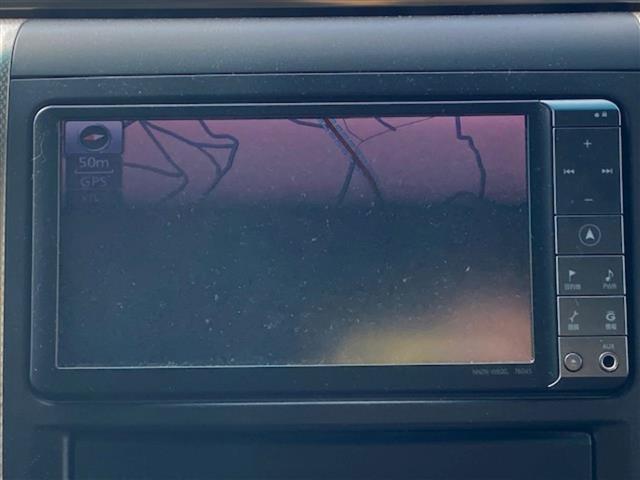 アルファード ２４０Ｓ　プライムセレクションＩＩ　◇社外ナビ（ＡＭ／ＦＭ／ＢＴ／ＣＤ／ＤＶＤ）・フルセグＴＶ◇バックカメラ◇パーキングサポートブレーキ◇横滑り防止◇両側パワースライドドア◇電動リアゲート◇オットマン◇ウォークスルー◇ビルトインＥＴＣ（4枚目）