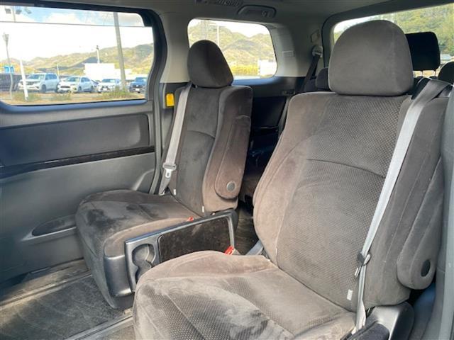 アルファード ２４０Ｓ　プライムセレクションＩＩ　◇社外ナビ（ＡＭ／ＦＭ／ＢＴ／ＣＤ／ＤＶＤ）・フルセグＴＶ◇バックカメラ◇パーキングサポートブレーキ◇横滑り防止◇両側パワースライドドア◇電動リアゲート◇オットマン◇ウォークスルー◇ビルトインＥＴＣ（26枚目）