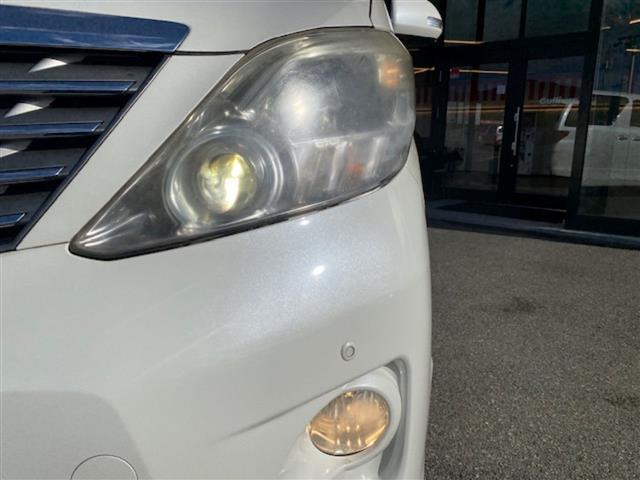 アルファード ２４０Ｓ　プライムセレクションＩＩ　◇社外ナビ（ＡＭ／ＦＭ／ＢＴ／ＣＤ／ＤＶＤ）・フルセグＴＶ◇バックカメラ◇パーキングサポートブレーキ◇横滑り防止◇両側パワースライドドア◇電動リアゲート◇オットマン◇ウォークスルー◇ビルトインＥＴＣ（36枚目）