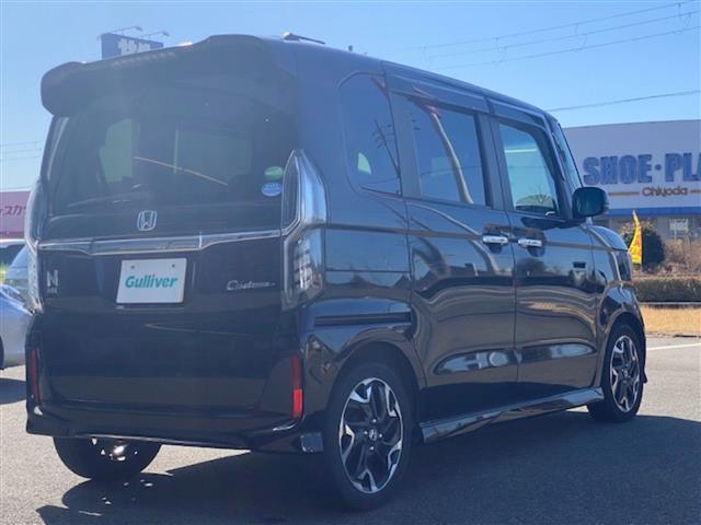 N-BOXカスタム G・EXターボホンダセンシング ◇純正ナビ(AM/FM/BT/DVD)・フルセグTV◇バックカメラ◇追従付きクルーズコントロール◇ステアリングスイッチ◇レーンアシスト◇衝突軽減システム◇後席サンシェード◇純正フロアマット(32枚目)