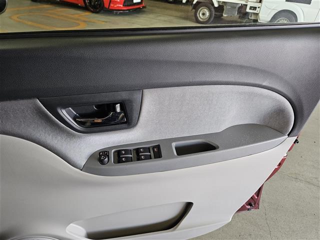 キャスト スタイルＸ　ＳＡＩＩ　ＭＯＰデザインフィルムトップ　バックカメラ　エマブレ　車線逸脱警報　オートライト　純正ナビ　フルセグテレビ　オートエアコン　ステアリングスイッチ　スマートキー　プッシュエンジンスタート（21枚目）