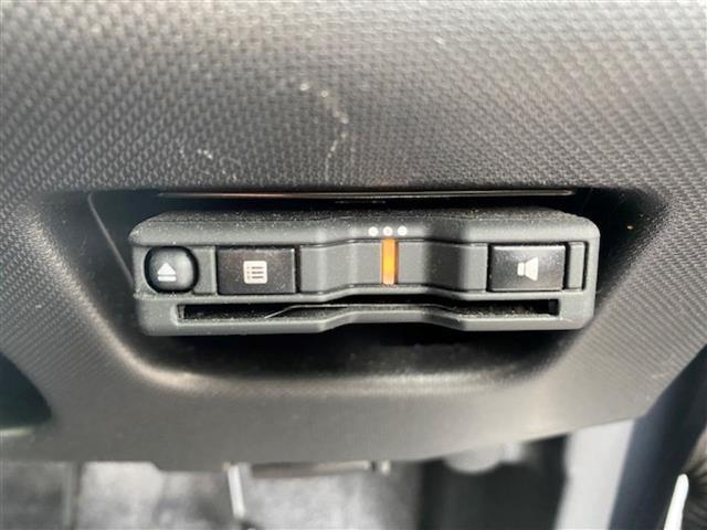 ムーヴ カスタム　Ｘリミテッド　スマートセレクションＳＡ　◇社外ＣＤプレイヤー（ＡＭ／ＦＭ）◇横滑り防止◇衝突軽減システム◇エコモード◇ＥＴＣ◇純正フロアマット◇純正ドアバイザー（12枚目）