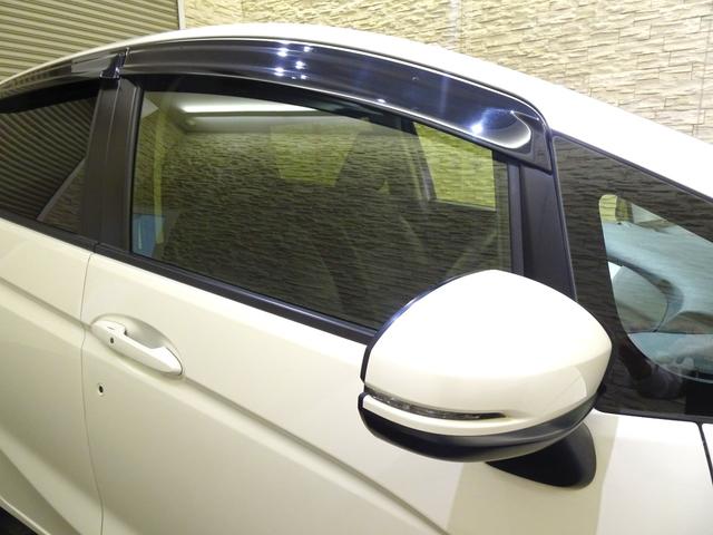 フィット 13G・Lパッケージファインエディション 禁煙 純正ナビTV 純正ドラレコ LED リアカメラ Bluetooth 衝突軽減B VSA サイドエアバック クルーズコントロール オートリトラミラー スマートキー オートAC ワンオーナー(7枚目)