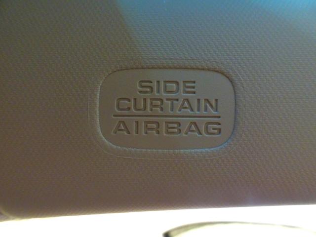 フィット 13G・Lパッケージファインエディション 禁煙 純正ナビTV 純正ドラレコ LED リアカメラ Bluetooth 衝突軽減B VSA サイドエアバック クルーズコントロール オートリトラミラー スマートキー オートAC ワンオーナー(9枚目)