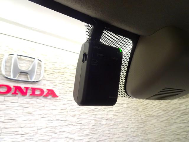 純正ドラレコ前後付きです♪