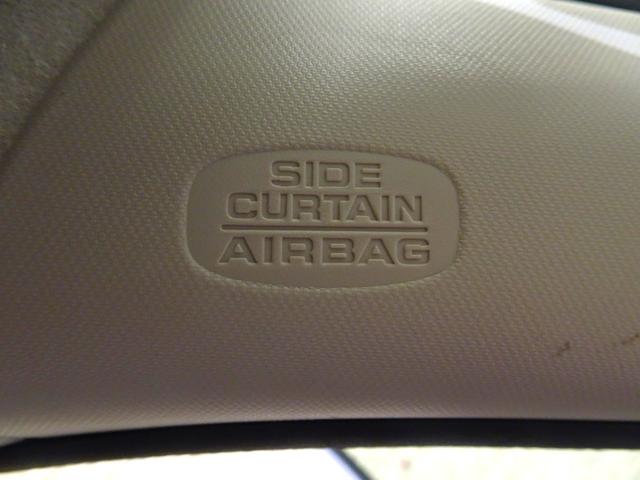 サイドカーテンエアバック付きです☆