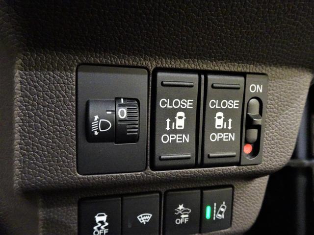 フリード G 禁煙 純正ナビTV 純正ドラレコ前後 ETC リアカメラ Bluetooth 衝突軽減B VSA 両側パワスラ シートヒーター クルーズコントロール スマートキー オートAC 1オーナー(13枚目)