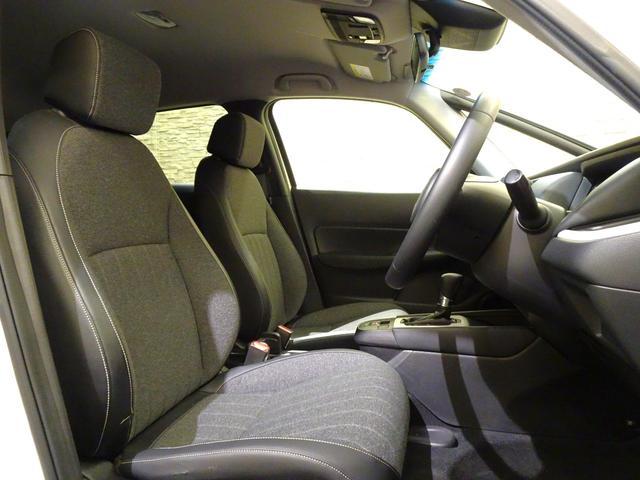 フィット ｅ：ＨＥＶホーム　禁煙　純正９ｉｎｃｈナビＴＶ　ＥＴＣ　ＬＥＤ　リアカメラ　Ｂｌｕｅｔｏｏｔｈ　衝突軽減Ｂ　ＶＳＡ　サイドエアバック　パーキングセンサー　クルーズコントロール　スマートキー　オートＡＣ　ワンオーナー（14枚目）