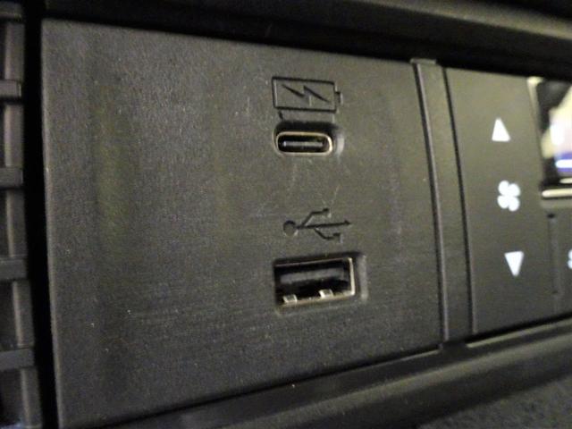 N-BOXカスタム ベースグレード 禁煙 純正9inchコネクトナビTV 純正ドラレコ前後 コーティング施工済 ETC LED リアカメ Bluetooth 衝突軽減B VSA サイドエアバック シートヒーター Pセンサー 片側パワスラ(23枚目)