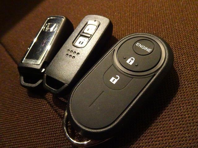 N-WGN Lホンダセンシング 禁煙 純正ナビ 純正ドラレコ前後 リモコンエンジンスターター ETC リアカメラ Bluetooth 衝突軽減B VSA サイドエアバック シートヒーター パーキングセンサー クルコン スマートキー(6枚目)