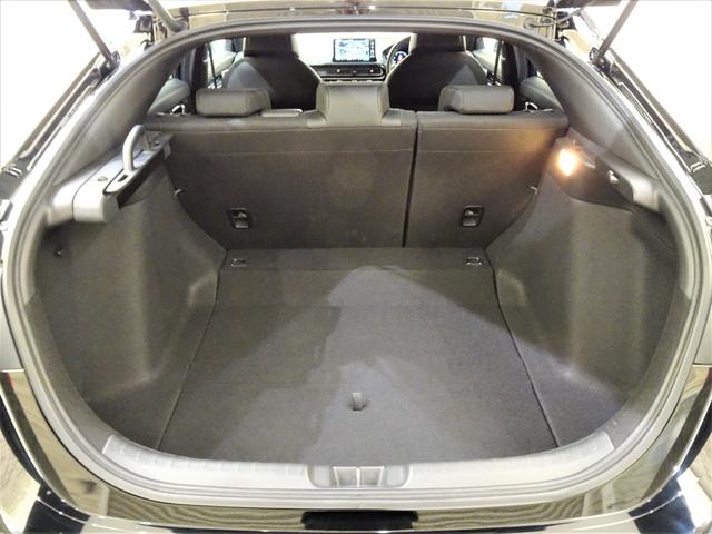 シビック ＬＸ　６ＭＴ　禁煙　純正９ｉｎｃｈコネクトナビＴＶ　ＥＴＣ　ＬＥＤ　リアカメラ　Ｂｌｕｅｔｏｏｔｈ　衝突軽減Ｂ　ＶＳＡ　サイドエアバック　シートヒーター　パーキングセンサー　クルコン　スマートキー　純正ＡＷ（15枚目）