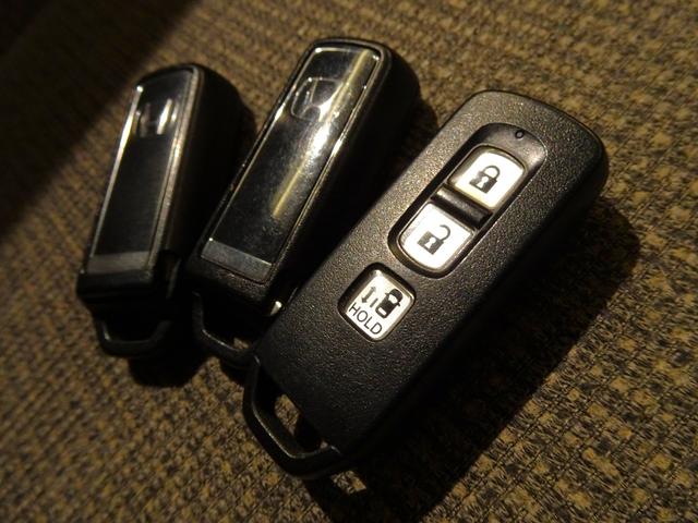 Ｎ－ＢＯＸ Ｌ　禁煙　純正８ｉｎｃｈナビＴＶ　純正ドラレコ前後　ＥＴＣ　ＬＥＤ　リアカメラ　Ｂｌｕｅｔｏｏｔｈ　衝突軽減Ｂ　ＶＳＡ　片側パワスラ　シートヒーター　パーキングセンサー　クルコン　スマートキー　１オーナー（7枚目）