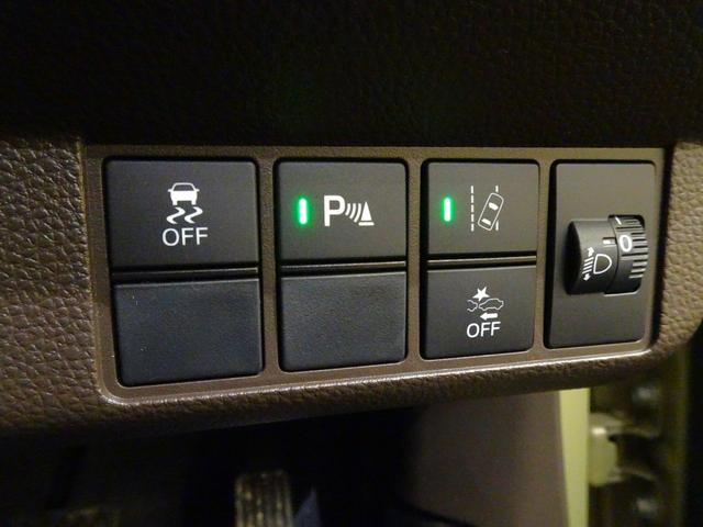 Ｎ－ＷＧＮ Ｌホンダセンシング　禁煙　純正ナビＴＶ　純正ドラレコ前後　ＥＴＣ　ＬＥＤ　リアカメラ　Ｂｌｕｅｔｏｏｔｈ　衝突軽減Ｂ　ＶＳＡ　サイドエアバッグ　シートヒーター　パーキングセンサー　クルーズコントロール　スマートキー（5枚目）