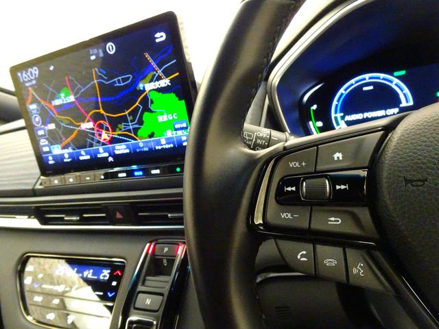 オデッセイハイブリッド e:HEVアブソルート・EXブラックエディション 元デモカー 禁煙 純正11.4inchナビTV LED Rカメ Bluetooth 衝突軽減B VSA サイドエアバッグ 両側パワスラ シートヒーター パワーシート パーキングセンサー 本革シート(22枚目)