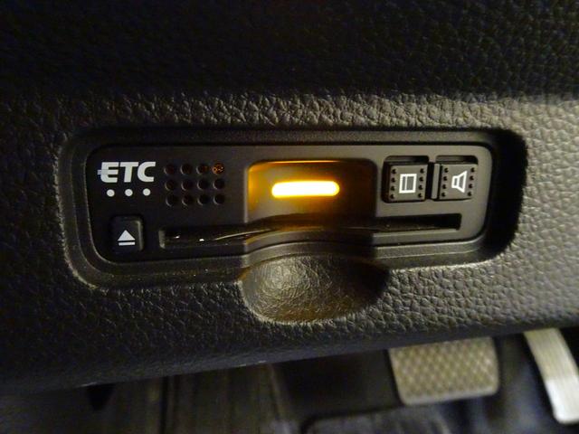 Ｎ－ＷＧＮカスタム Ｌホンダセンシング　禁煙　純正ナビＴＶ　ＥＴＣ　ＬＥＤ　リアカメラ　Ｂｌｕｅｔｏｏｔｈ　衝突軽減Ｂ　ＶＳＡ　サイドエアバッグ　パーキングセンサー　シートヒーター　クルーズコントロール　スマートキー　純正ＡＷ　ワンオーナー（3枚目）