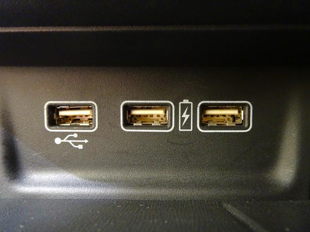 Ｎ－ＷＧＮカスタム Ｌホンダセンシング　禁煙　純正ナビＴＶ　ＥＴＣ　ＬＥＤ　リアカメラ　Ｂｌｕｅｔｏｏｔｈ　衝突軽減Ｂ　ＶＳＡ　サイドエアバッグ　パーキングセンサー　シートヒーター　クルーズコントロール　スマートキー　純正ＡＷ　ワンオーナー（18枚目）