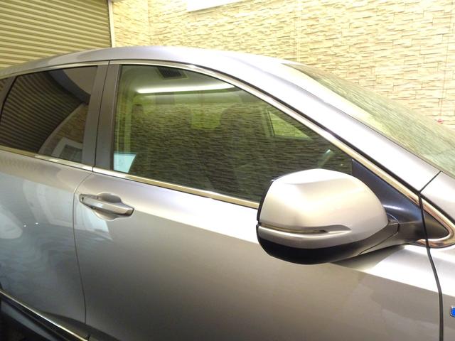 ＣＲ－Ｖハイブリッド ＥＸ・マスターピース　禁煙　純正ナビＴＶ　純正ドラレコ　ＥＴＣ２．０　ＬＥＤ　リアカメラ　Ｂｌｕｅｔｏｏｔｈ　衝突軽減Ｂ　ＶＳＡ　サイドエアバッグ　Ｓ／Ｒ　シートヒーター　本革シート　パワーテールゲート　スマートキー（8枚目）