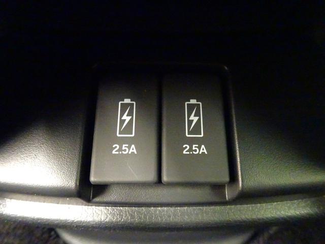 ＣＲ－Ｖハイブリッド ＥＸ・マスターピース　禁煙　純正ナビＴＶ　純正ドラレコ　ＥＴＣ２．０　ＬＥＤ　リアカメラ　Ｂｌｕｅｔｏｏｔｈ　衝突軽減Ｂ　ＶＳＡ　サイドエアバッグ　Ｓ／Ｒ　シートヒーター　本革シート　パワーテールゲート　スマートキー（22枚目）