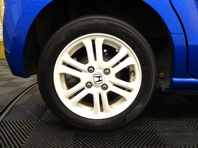 Ｎ－ＢＯＸ Ｇ・Ｌパッケージ　禁煙　純正ナビ　リアカメラ　スタッドレスタイヤ付　ＶＳＡ　片側パワスラ　スマートキー　純正ＡＷ　オートＡＣ　ワンオーナー（8枚目）