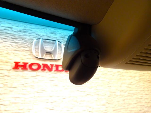 N-BOX L 禁煙 純正ナビTV 純正ドラレコ前後 ETC LED リアカメラ Bluetooth 衝突軽減B VSA サイドエアバッグ 両側パワスラ シートヒーター パーキングセンサー クルコン スマートキー(3枚目)