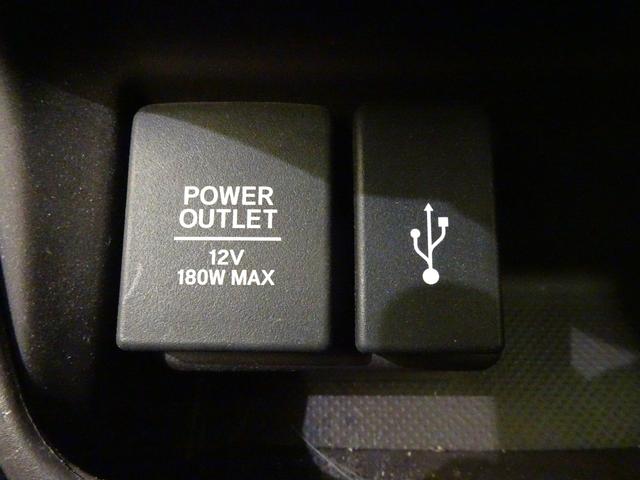 フリード Ｇ・ホンダセンシング　禁煙　純正９ｉｎｃｈナビＴＶ　純正ドラレコ前後　ＥＴＣ　ＬＥＤ　リアカメラ　Ｂｌｕｅｔｏｏｔｈ　衝突軽減Ｂ　ＶＳＡ　両側パワスラ　シートヒーター　クルーズコントロール　スマートキー　社外ＡＷ　１オナ（20枚目）