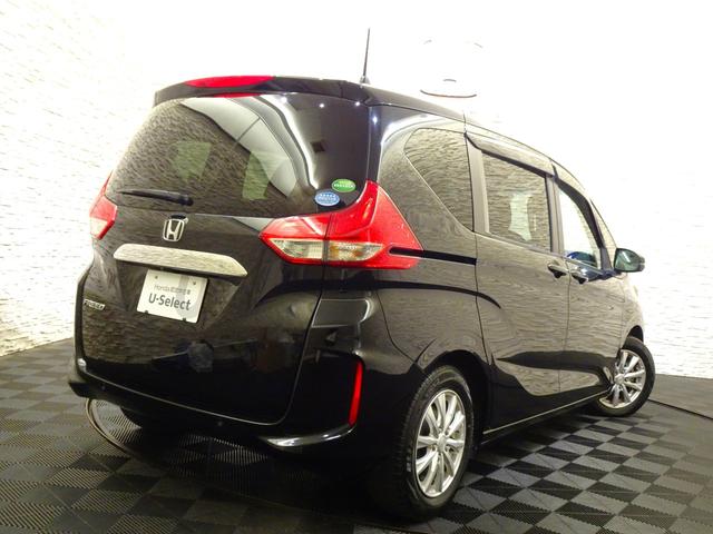 フリード Ｇ・ホンダセンシング　禁煙　純正９ｉｎｃｈナビＴＶ　純正ドラレコ前後　ＥＴＣ　ＬＥＤ　リアカメラ　Ｂｌｕｅｔｏｏｔｈ　衝突軽減Ｂ　ＶＳＡ　両側パワスラ　シートヒーター　クルーズコントロール　スマートキー　社外ＡＷ　１オナ（24枚目）