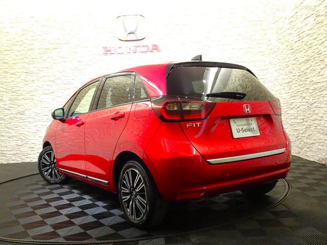 フィット リュクス　禁煙　純正９ｉｎｃｈナビＴＶ　ＥＴＣ　ＬＥＤ　リアカメラ　Ｂｌｕｅｔｏｏｔｈ　衝突軽減Ｂ　ＶＳＡ　サイドエアバッグ　パーキングセンサー　シートヒーター（27枚目）