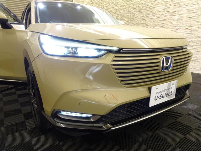 ヴェゼル ｅ：ＨＥＶ　Ｚ　純正ナビＴＶ　純正ドラレコ前後　ＥＴＣ　ＬＥＤ　リアカメラ　Ｂｌｕｅｔｏｏｔｈ　衝突軽減Ｂ　ＶＳＡ　サイドエアバッグ　パーキングセンサー　シートヒーター　Ｐテールゲート　クルコン　スマートキー（8枚目）