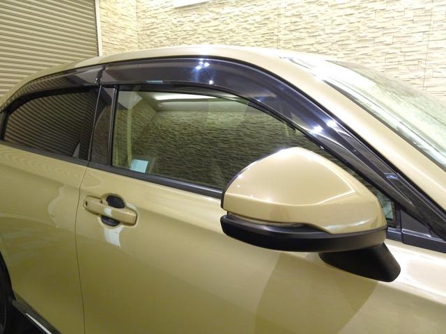 ヴェゼル ｅ：ＨＥＶ　Ｚ　純正ナビＴＶ　純正ドラレコ前後　ＥＴＣ　ＬＥＤ　リアカメラ　Ｂｌｕｅｔｏｏｔｈ　衝突軽減Ｂ　ＶＳＡ　サイドエアバッグ　パーキングセンサー　シートヒーター　Ｐテールゲート　クルコン　スマートキー（9枚目）