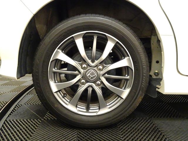 N-BOXカスタム L 元デモカー 純正ナビ リアカメラ Bluetooth 衝突軽減B VSA サイドエアバッグ シートヒーター 両側パワスラ Pセンサー クルコン スマートキー(8枚目)