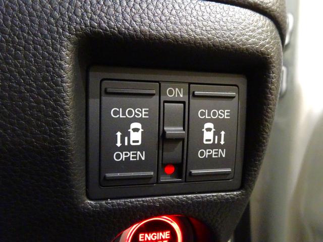 N-BOXカスタム L 元デモカー 純正ナビ リアカメラ Bluetooth 衝突軽減B VSA サイドエアバッグ シートヒーター 両側パワスラ Pセンサー クルコン スマートキー(13枚目)