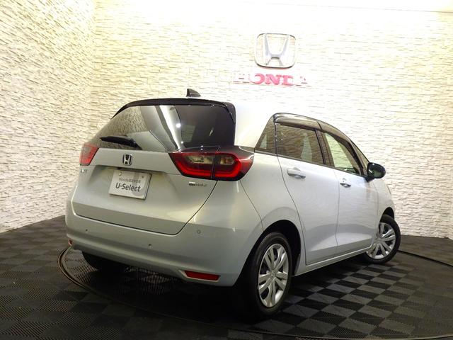 フィット ｅ：ＨＥＶホーム　禁煙　純正ナビＴＶ　純正ドラレコ前後　ＥＴＣ　ＬＥＤ　リアカメラ　Ｂｌｕｅｔｏｏｔｈ　衝突軽減Ｂ　ＶＳＡ　サイドエアバッグ　パーキングセンサー　クルーズコントロール　スマートキー　ワンオーナー（29枚目）