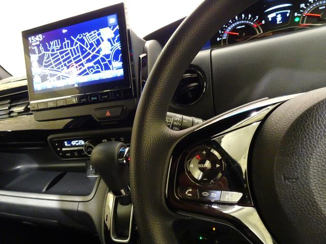 Ｎ－ＢＯＸカスタム Ｌ　禁煙　純正９ｉｎｃｈナビＴＶ　純正ドラレコ３カメ　ＥＴＣ２．０　ＬＥＤ　リアカメラ　Ｂｌｕｅｔｏｏｔｈ　衝突軽減Ｂ　ＶＳＡ　サイドエアバッグ　Ｐセンサー　両側パワスラ　クルコン　スマートキー　純正ＡＷ（19枚目）