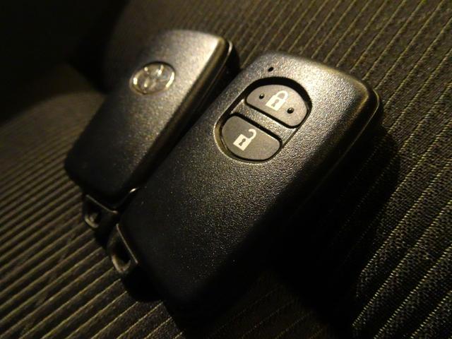 アクア Ｓスタイルブラック　禁煙　純正ナビＴＶ　ドラレコ　ＥＴＣ　ＬＥＤ　リアカメラ　Ｂｌｕｅｔｏｏｔｈ　衝突軽減Ｂ　ＶＳＡ　シートヒーター　スマートキー　オートＡＣ（7枚目）