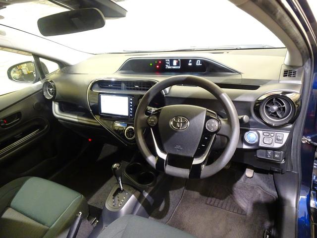 アクア Ｓスタイルブラック　禁煙　純正ナビＴＶ　ドラレコ　ＥＴＣ　ＬＥＤ　リアカメラ　Ｂｌｕｅｔｏｏｔｈ　衝突軽減Ｂ　ＶＳＡ　シートヒーター　スマートキー　オートＡＣ（11枚目）