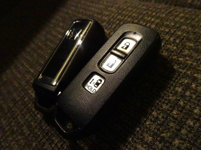 Ｎ－ＢＯＸ Ｇ・ＥＸホンダセンシング　禁煙　純正ナビＴＶ　純正ドラレコ　ＥＴＣ　ＬＥＤ　リアカメラ　Ｂｌｕｅｔｏｏｔｈ　衝突軽減Ｂ　ＶＳＡ　サイドエアバッグ　片側パワスラ　クルーズコントロール　スマートキー　オートＡＣ　ワンオーナー（6枚目）