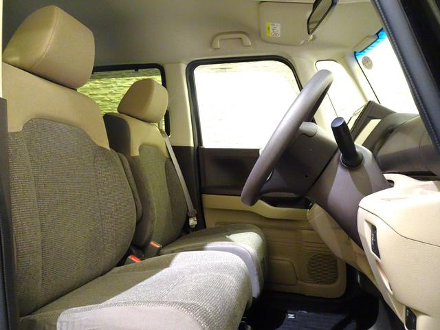 Ｎ－ＢＯＸ Ｇ・ＥＸホンダセンシング　禁煙　純正ナビＴＶ　純正ドラレコ　ＥＴＣ　ＬＥＤ　リアカメラ　Ｂｌｕｅｔｏｏｔｈ　衝突軽減Ｂ　ＶＳＡ　サイドエアバッグ　片側パワスラ　クルーズコントロール　スマートキー　オートＡＣ　ワンオーナー（12枚目）