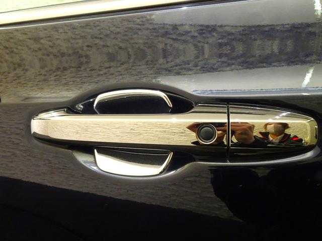 オデッセイハイブリッド e:HEVアブソルート・EX 禁煙 純正10inchナビTV 純正11.6inchリアモニ 純正ドラレコ前後 ETC LED マルチビューカメラ Bluetooth 衝突軽減B VSA 両側パワスラ シートヒーター Pセンサー(11枚目)