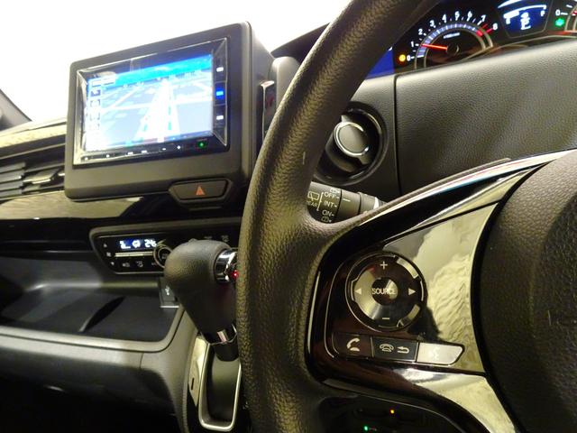 Ｎ－ＢＯＸカスタム Ｌ　禁煙　純正ナビＴＶ　ＥＴＣ　ＬＥＤリアカメラ　Ｂｌｕｅｔｏｏｔｈ　衝突軽減Ｂ　ＶＳＡ　サイドエアバッグ　シートヒーター　パーキングセンサー　片側パワスラ　クルーズコントロール　スマートキー　純正ＡＷ（17枚目）