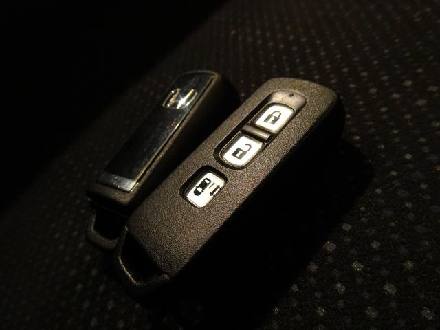 Ｎ－ＢＯＸ Ｇ・Ｌパッケージ　禁煙　純正ナビＴＶ　ＥＴＣ　リアカメラ　Ｂｌｕｅｔｏｏｔｈ　衝突軽減Ｂ　ＶＳＡ　サイドエアバッグ　片側パワスラ　スマートキー　オートＡＣ　ワンオーナー（4枚目）