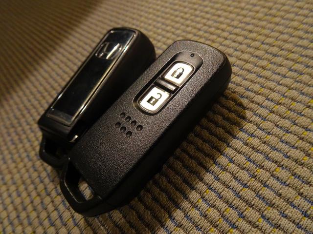 Ｎ－ＷＧＮ Ｌホンダセンシング　禁煙　純正ナビ　純正ドラレコ前後　ＥＴＣ　ＬＥＤ　リアカメラ　Ｂｌｕｅｔｏｏｔｈ　衝突軽減Ｂ　ＶＳＡ　サイドエアバッグ　シートヒーター　パーキングセンサー　クルーズコントロール　スマートキー（6枚目）
