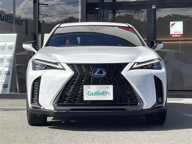 ＵＸ ＵＸ２５０ｈ　Ｆスポーツ　三眼ＬＥＤ　サンルーフ　革シート　Ｂカメラ（8枚目）