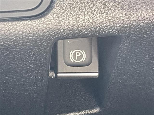 ＵＸ ＵＸ２５０ｈ　Ｆスポーツ　三眼ＬＥＤ　サンルーフ　革シート　Ｂカメラ（23枚目）