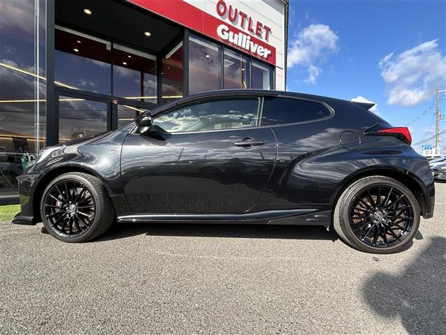 GRヤリス RC ナビ ETC 前方ドラレコ 純正アルミホイール LEDヘッドライト フォグランプ オートライト カーテンエアバッグ 追加メーター ロッソモデルマフラーカッター ツィーター エアロ 4WD エアコン(13枚目)